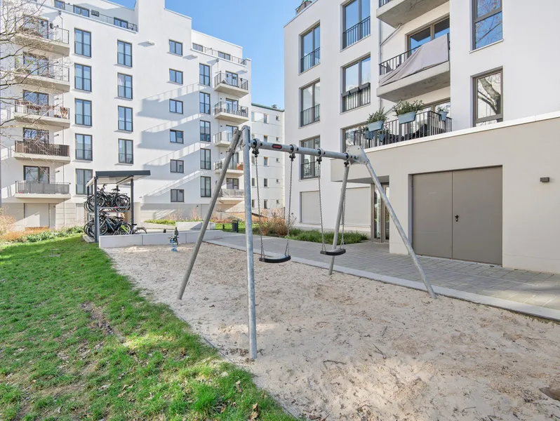 Über den Dächern von Berlin-Charlottenburg! 3-Zimmer Wohnung mit 2 Dachterrassen — photo 1